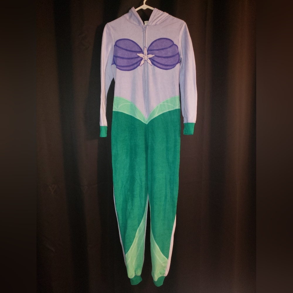 Disney Little Mermaid Pajamas Size Small